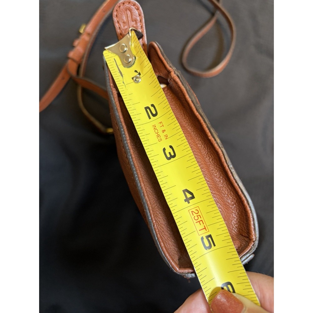 Frye Brown Leather Small Crossbody Bag Adjustable Strap Zip Close Snap Pocket - Picture 6 of 13